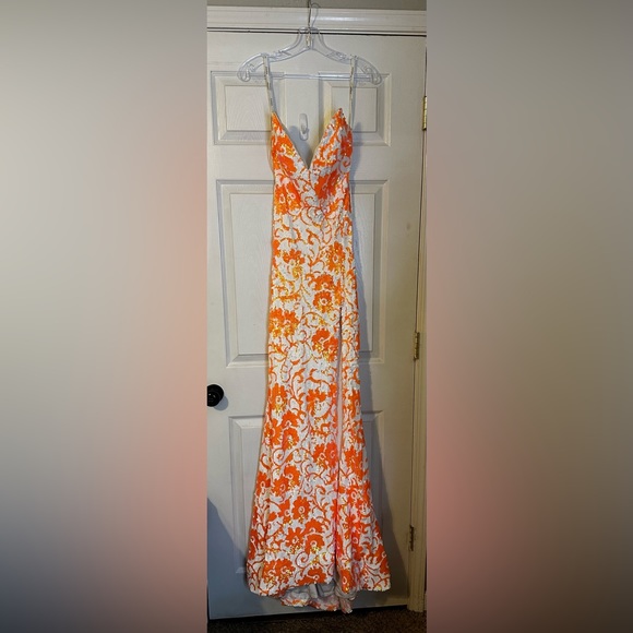 Jovani Prom/Formal dress - Picture 4 of 5